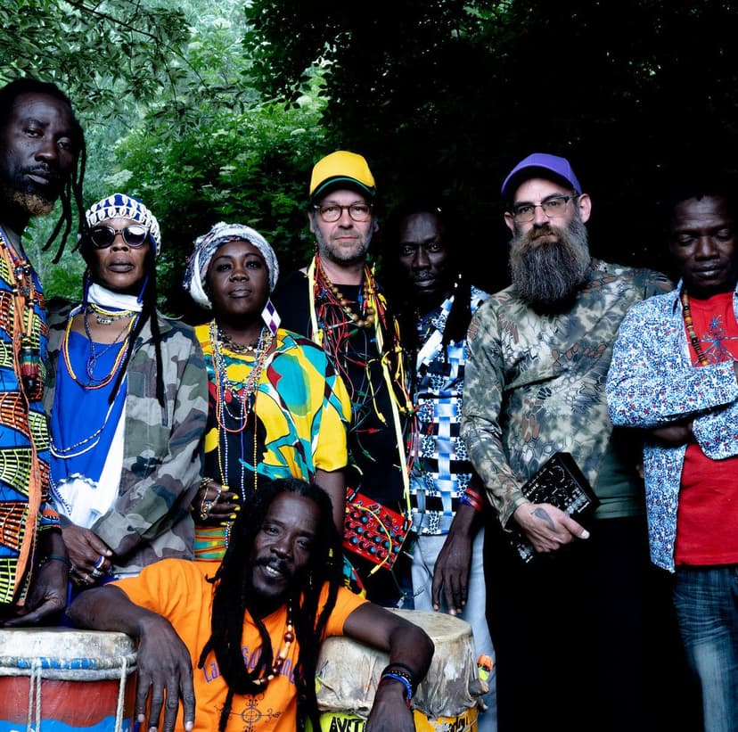 Chouk Bwa & The Ångstromers